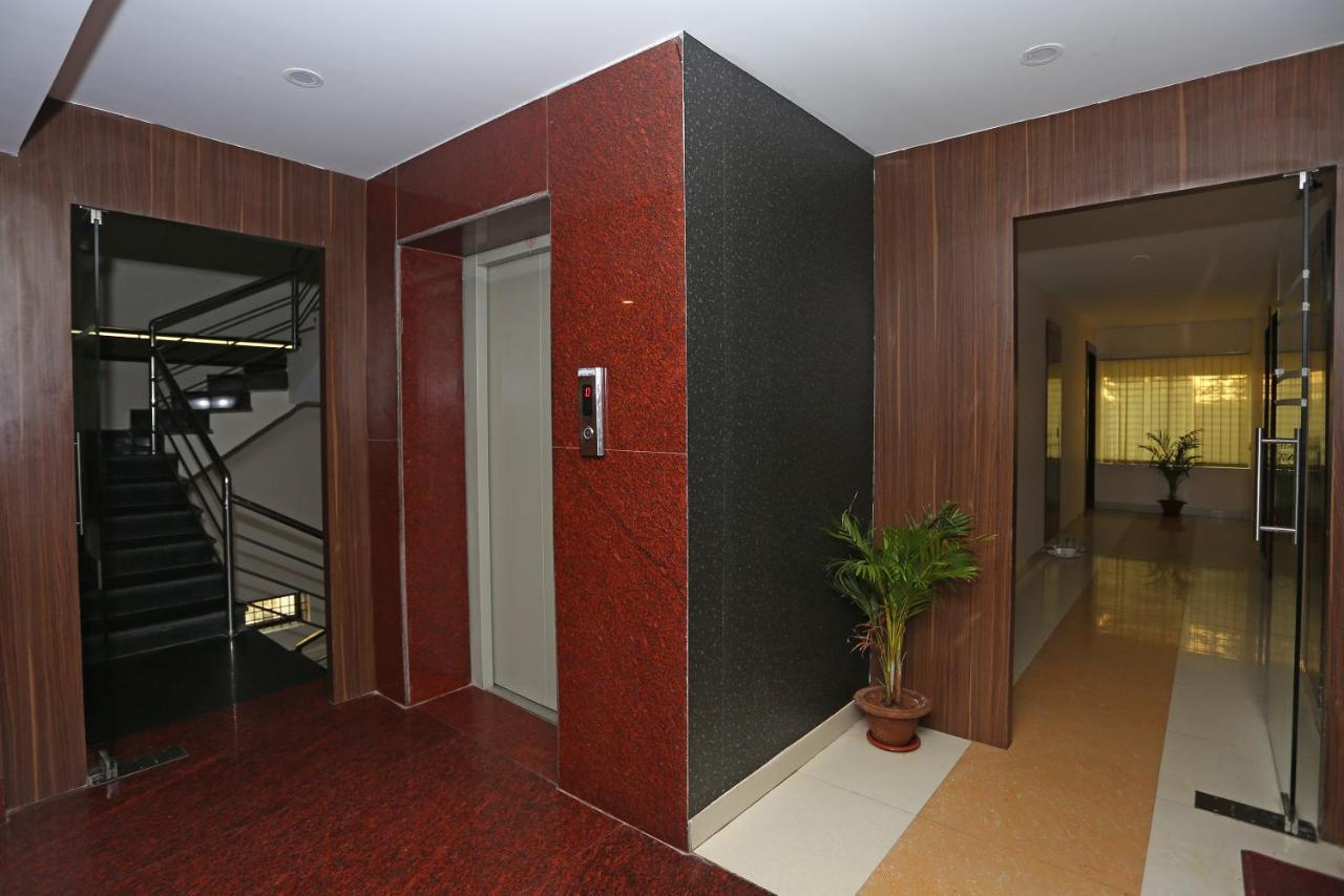Hotel Railview 布巴内什瓦尔 外观 照片