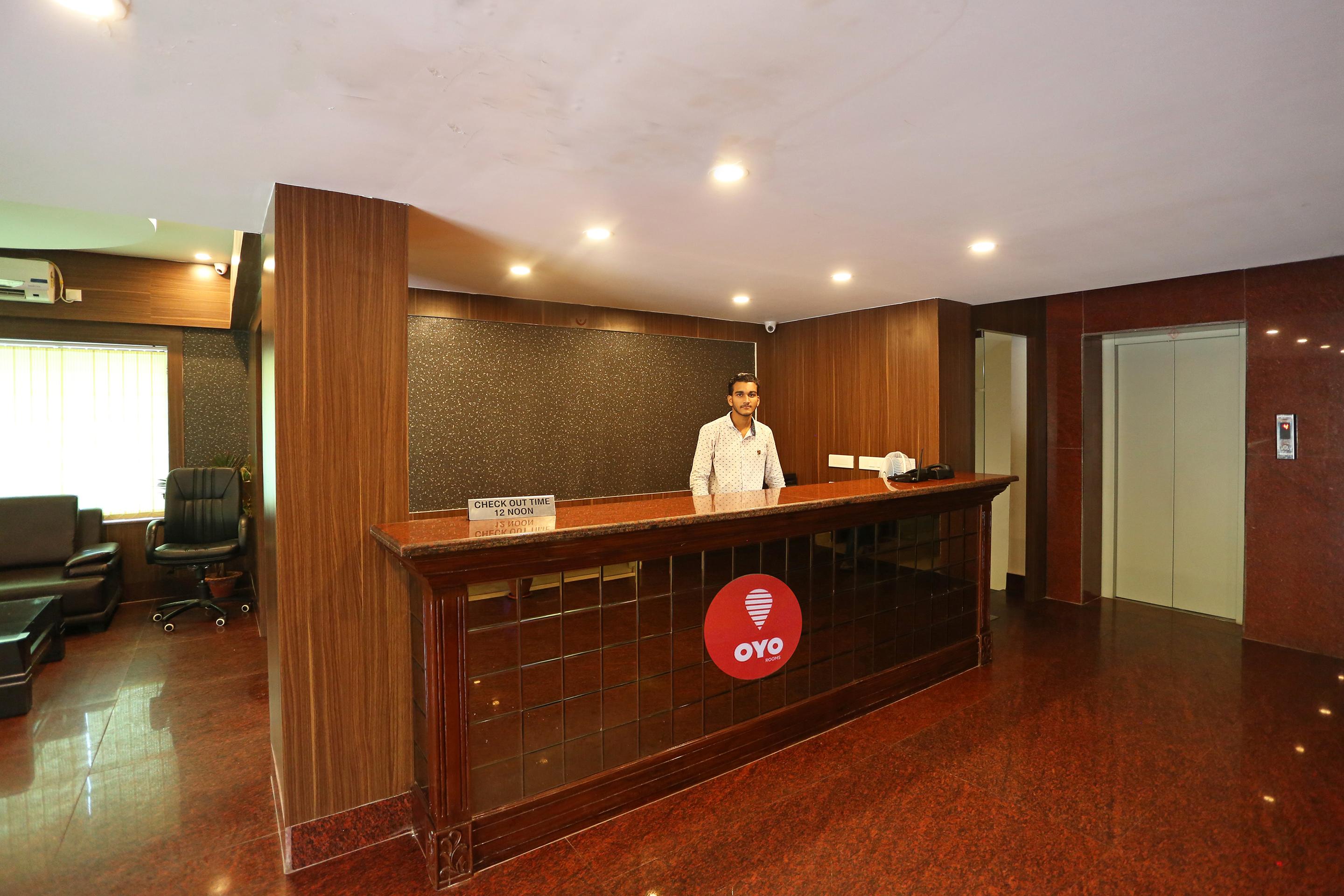Hotel Railview 布巴内什瓦尔 外观 照片