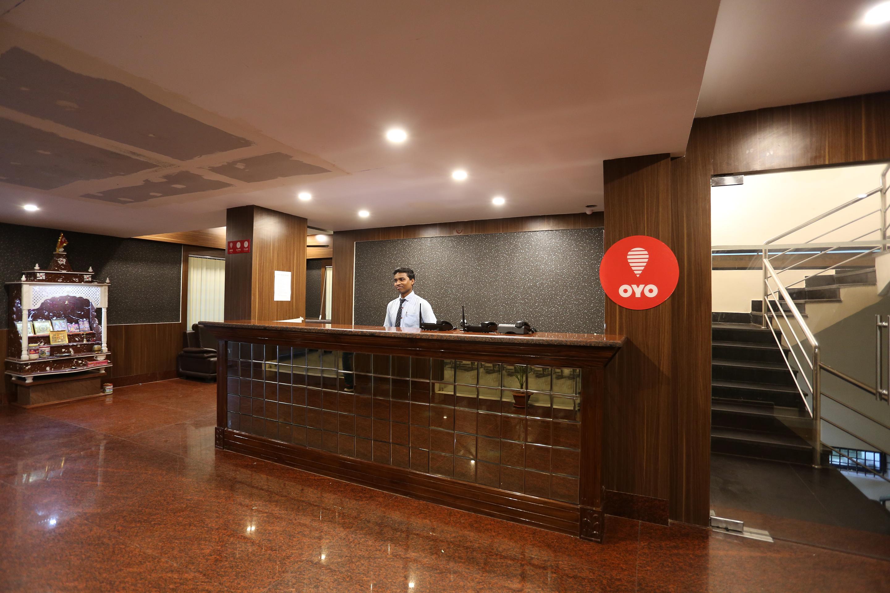Hotel Railview 布巴内什瓦尔 外观 照片