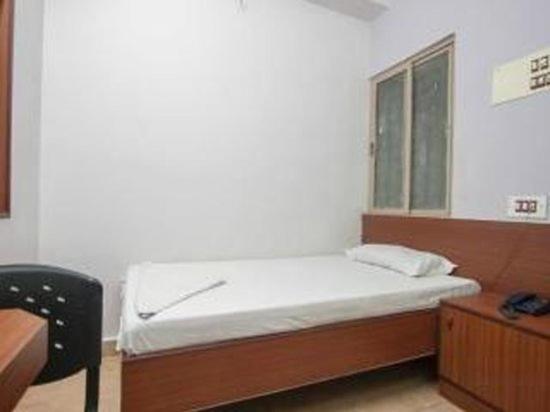 Hotel Railview 布巴内什瓦尔 外观 照片